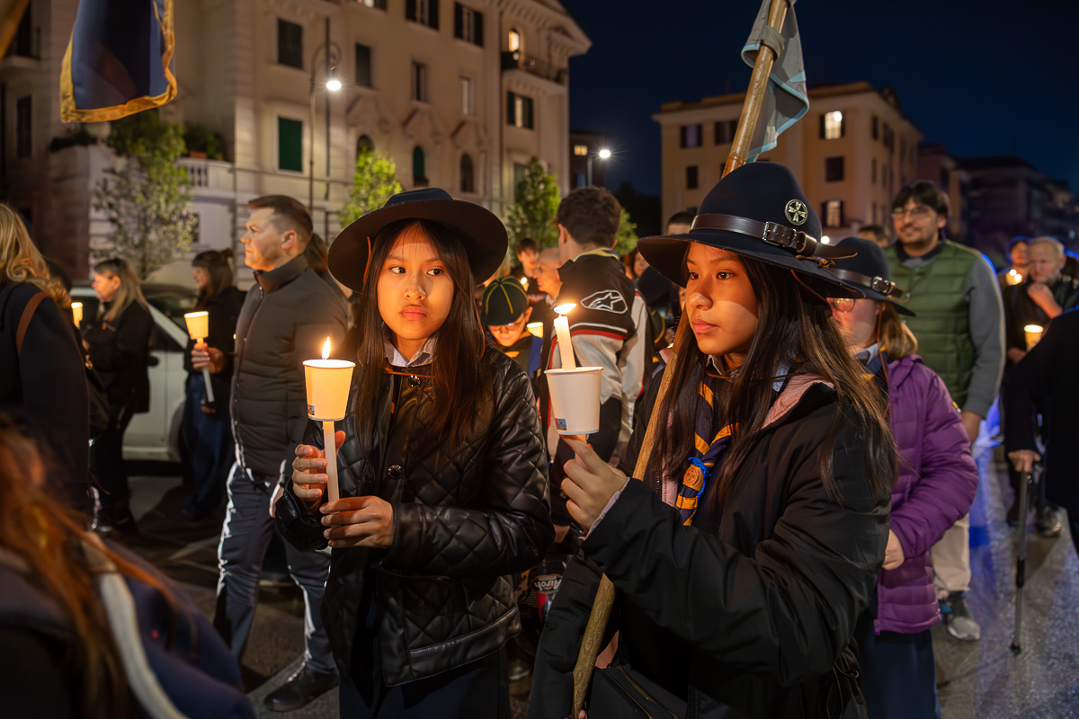 viacrucis25/viacrucis_10.jpg