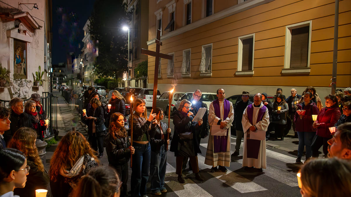 viacrucis25/viacrucis_18.jpg