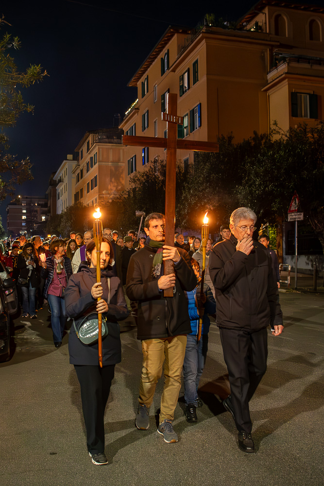 viacrucis25/viacrucis_21.jpg