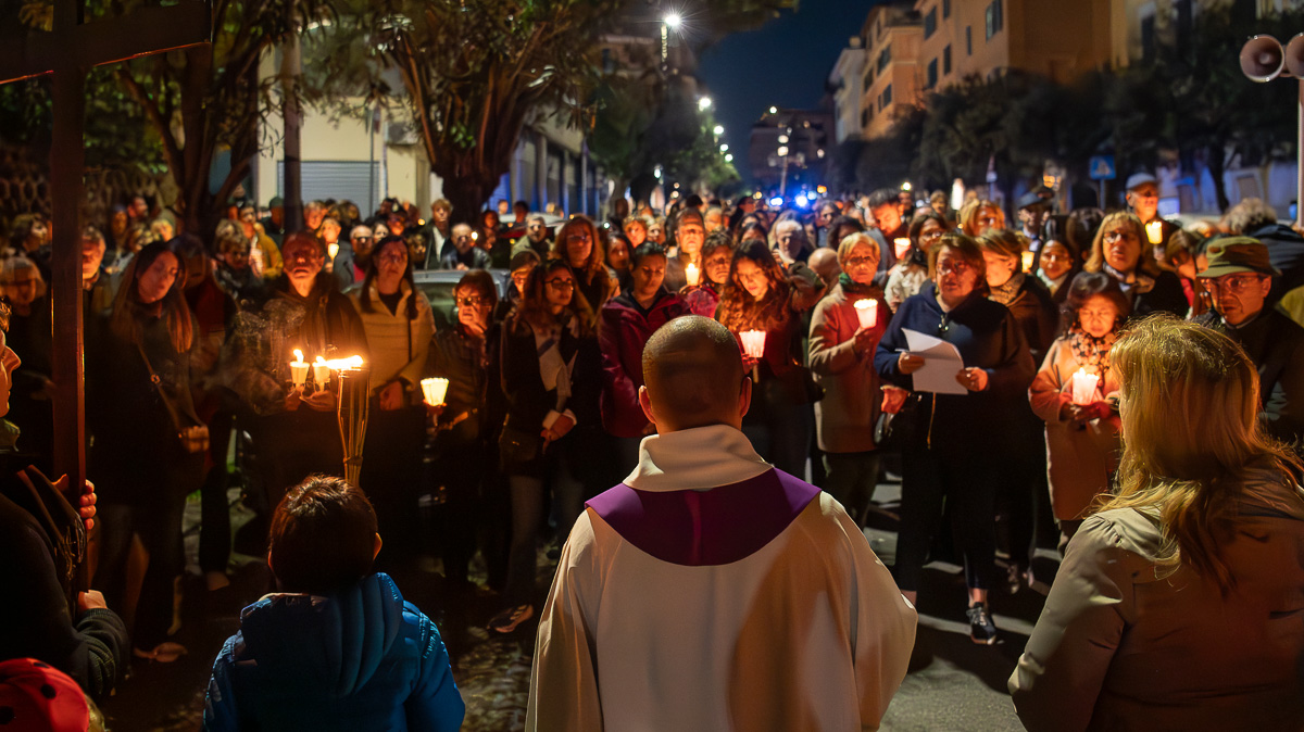 viacrucis25/viacrucis_22.jpg