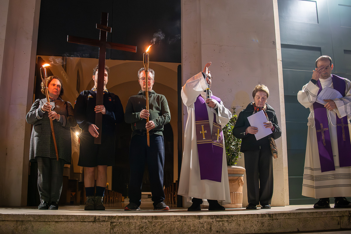 viacrucis25/viacrucis_41.jpg
